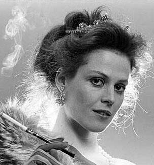 Sigourney Weaver